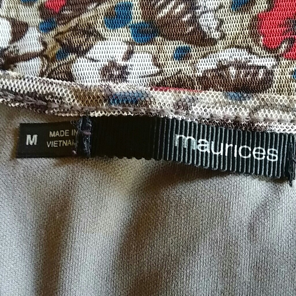 Maurices Ruffle Front Top Medium - Picture 5 of 7